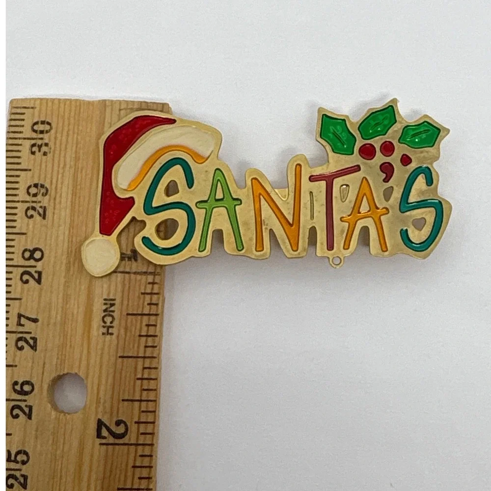 Vintage Santa's Hat Holly Christmas Pin Brooch Gold Tone‎ Holiday Festive
